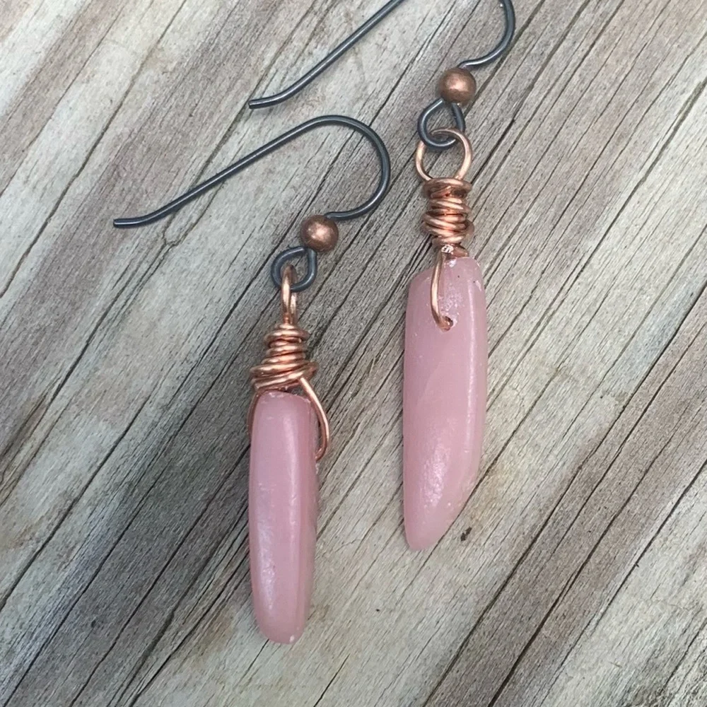 Pink Opal copper wrapped. Niobium ear wire earrings - Picture 7 of 8